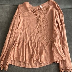 Salmon blouse with lace